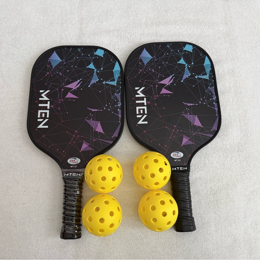 MTEN Pickleball Paddle Set with Balls and Carry Bag USAPA Approved Paddles - Picture 3 of 8